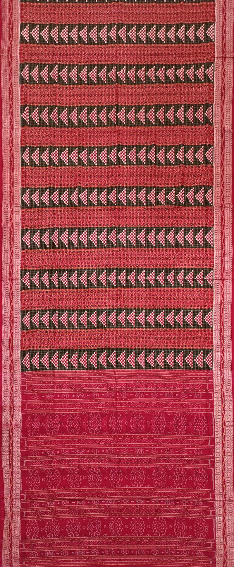 Beautiful Pasapali design Sambalpuri cotton saree